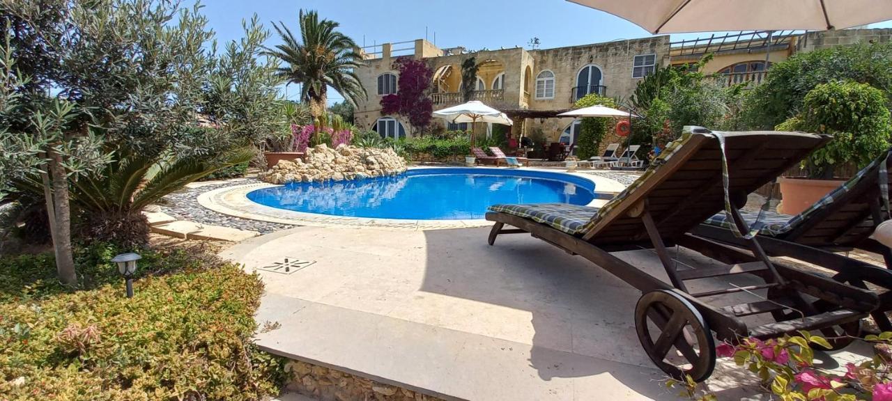 Dar Ta' Xmun - Idyllic Farmhouse With Pool, Garden, Seaview & Sunset San Lawrenz Luaran gambar